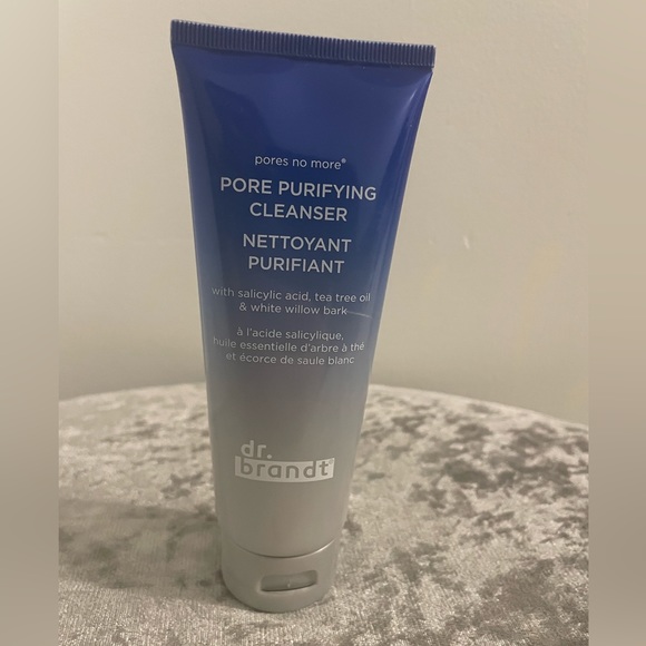 DR. BRANDT Pores no more® Pore Purifying Cleanser - Picture 3 of 5